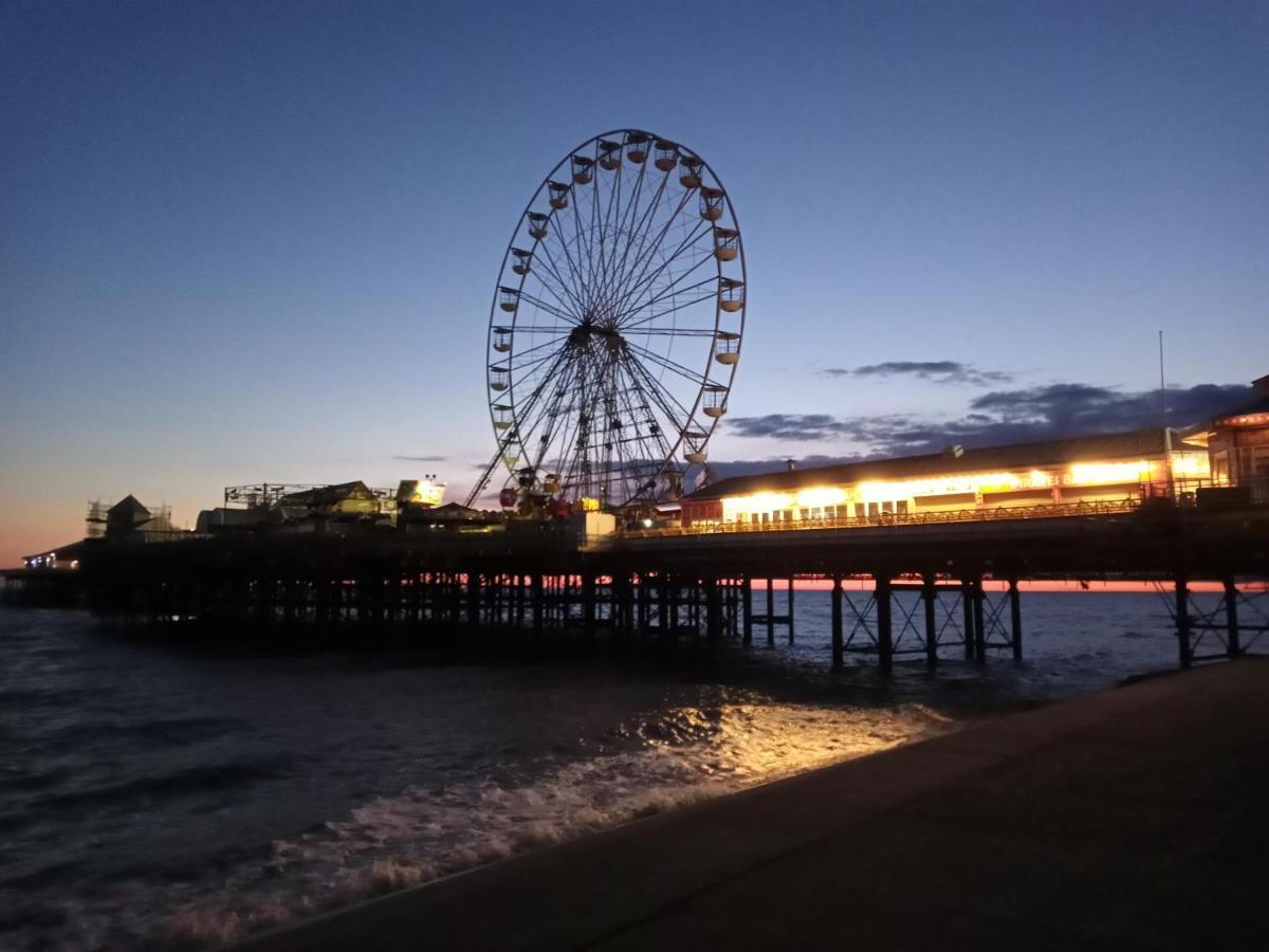 Mayfair Hotel Blackpool Exterior foto